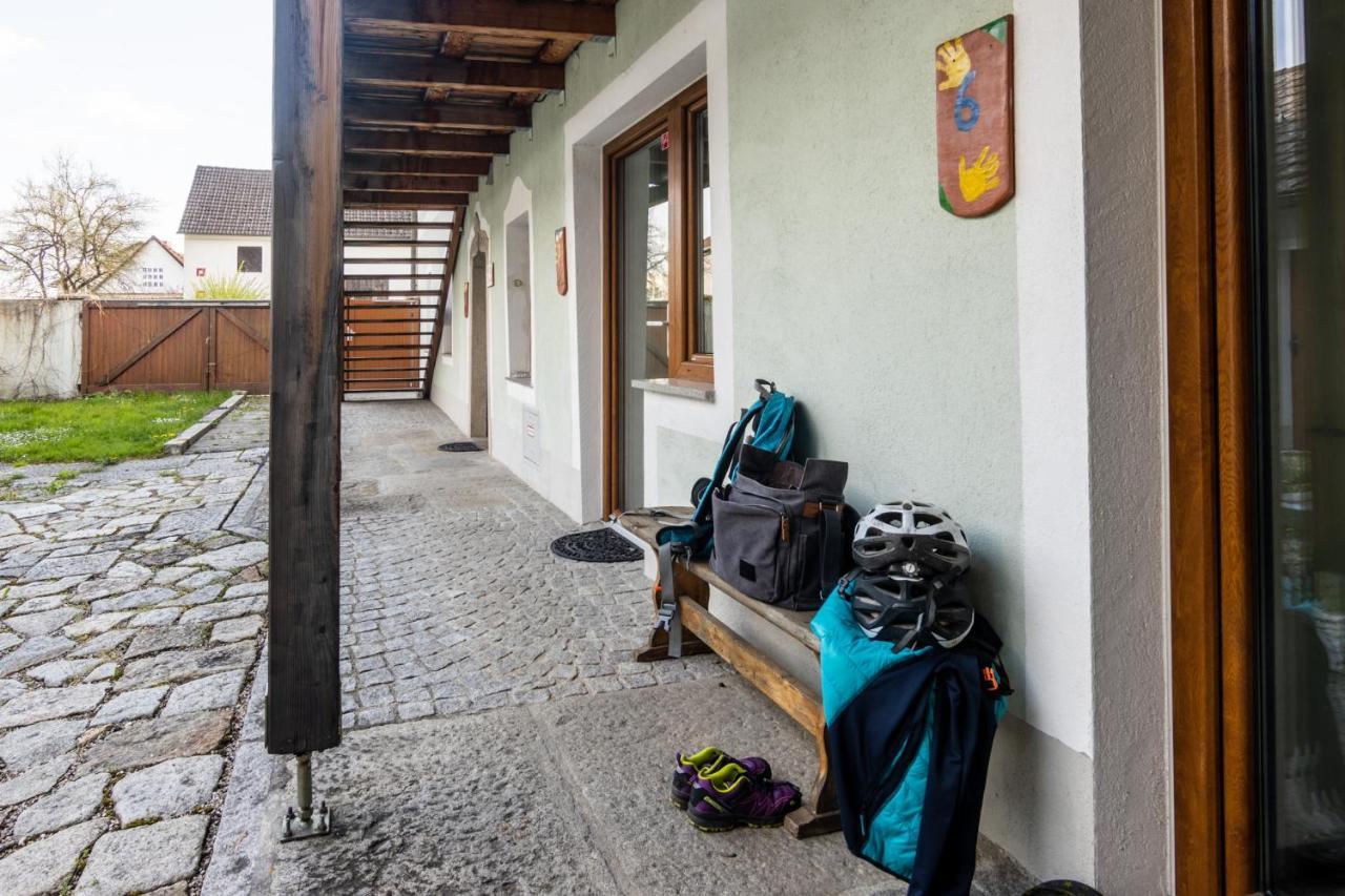 Camping & Pension Au An Der Donau Екстер'єр фото