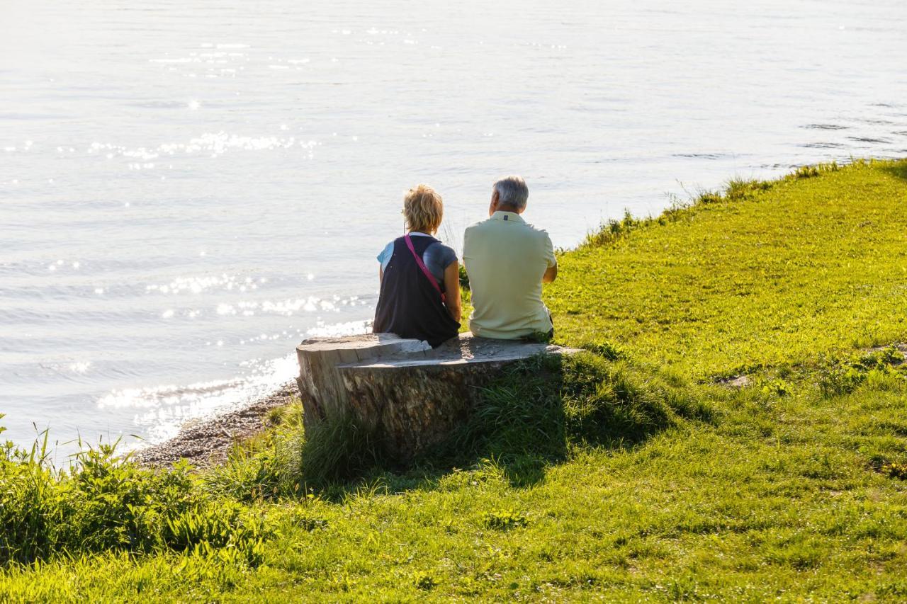 Camping & Pension Au An Der Donau Екстер'єр фото