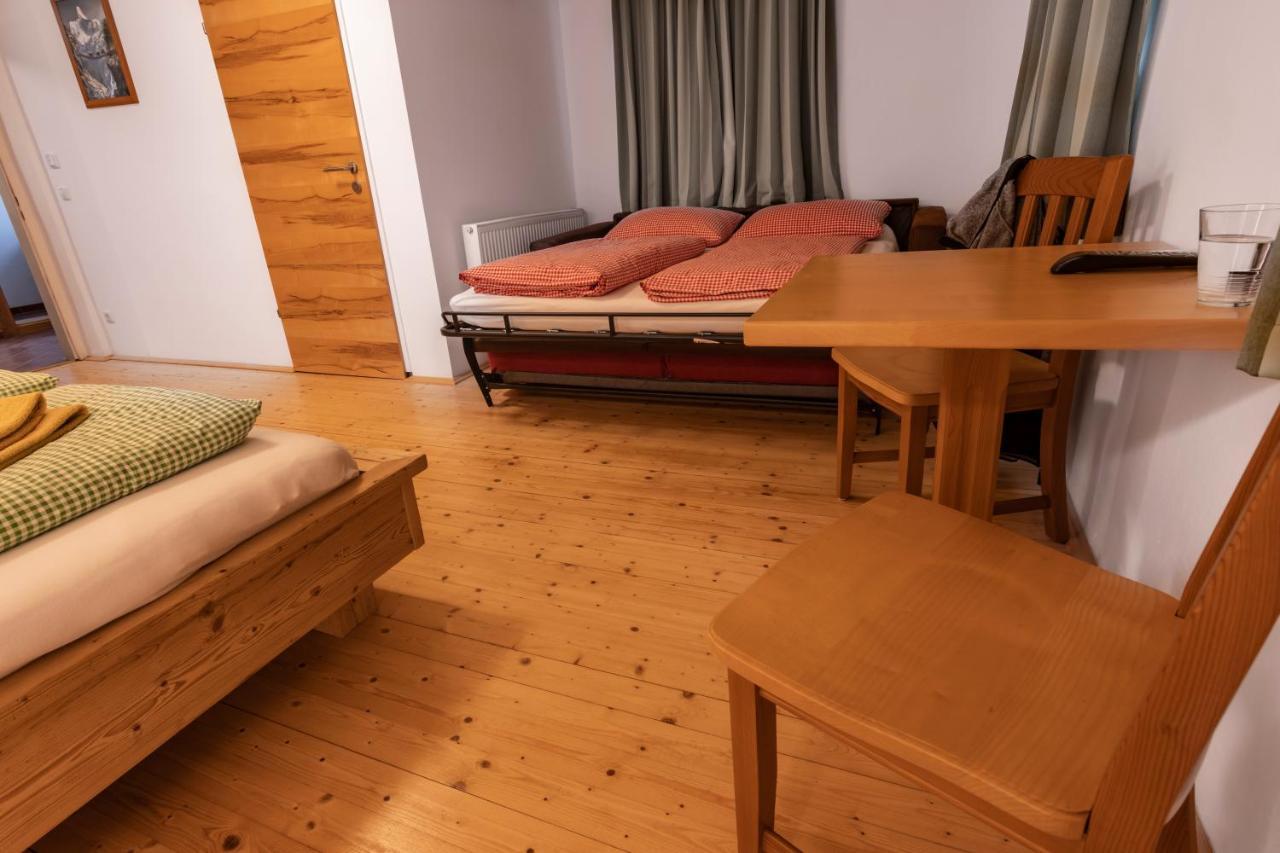 Camping & Pension Au An Der Donau Екстер'єр фото
