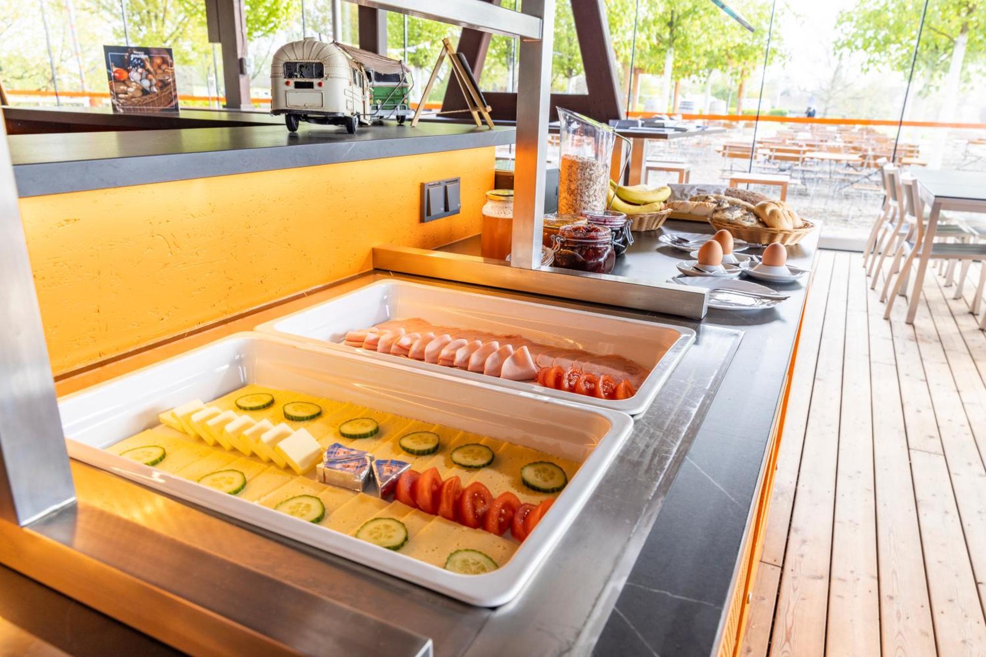 Camping & Pension Au An Der Donau Екстер'єр фото