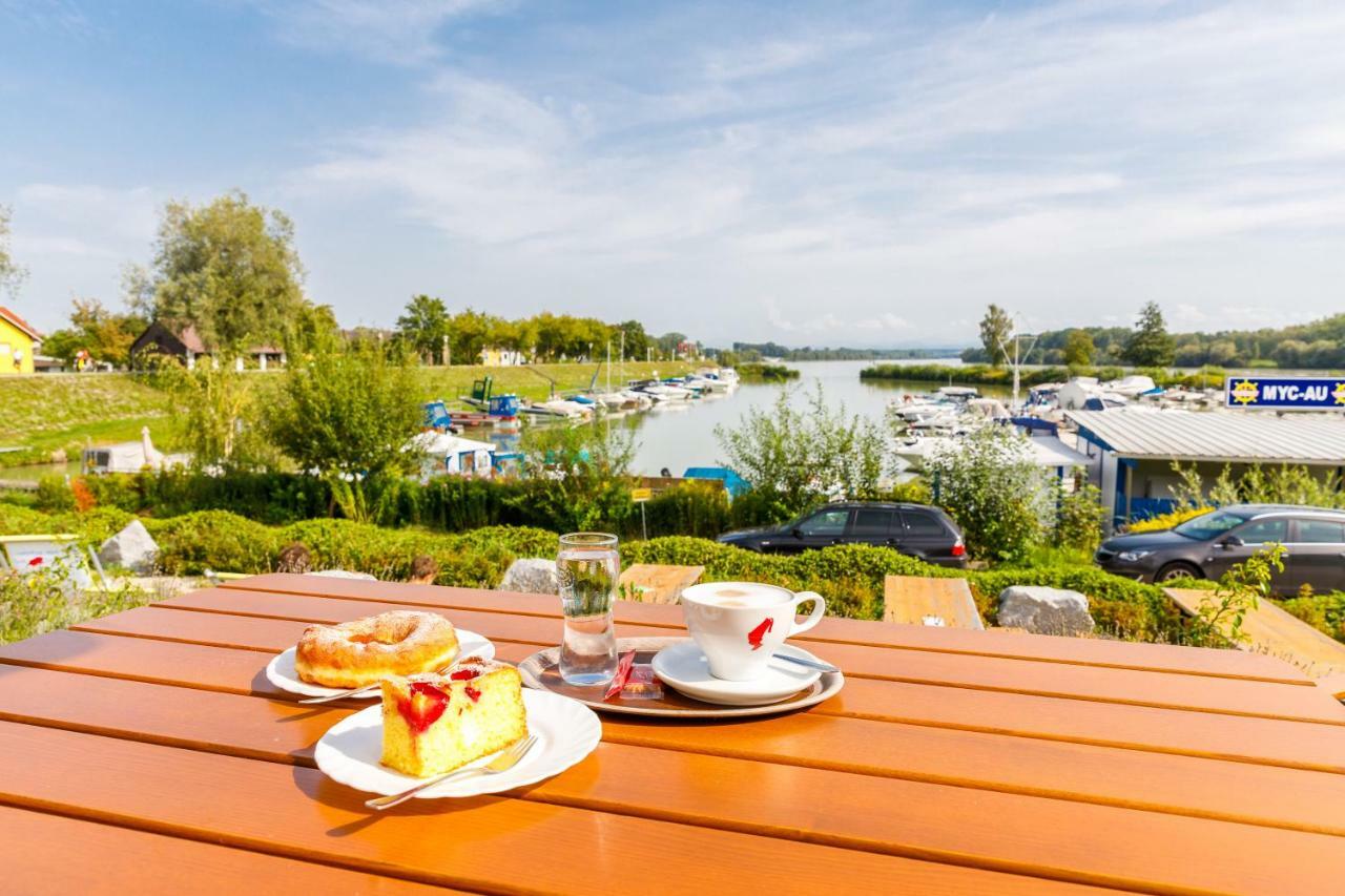 Camping & Pension Au An Der Donau Екстер'єр фото